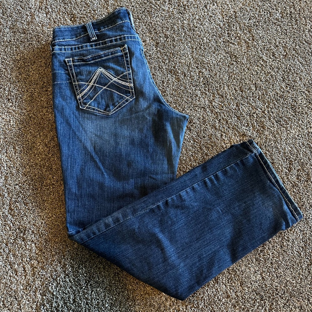 Ariat R.E.A.L. Mid Rise Stretch Icon Stackable Women’s Straight Leg Jean